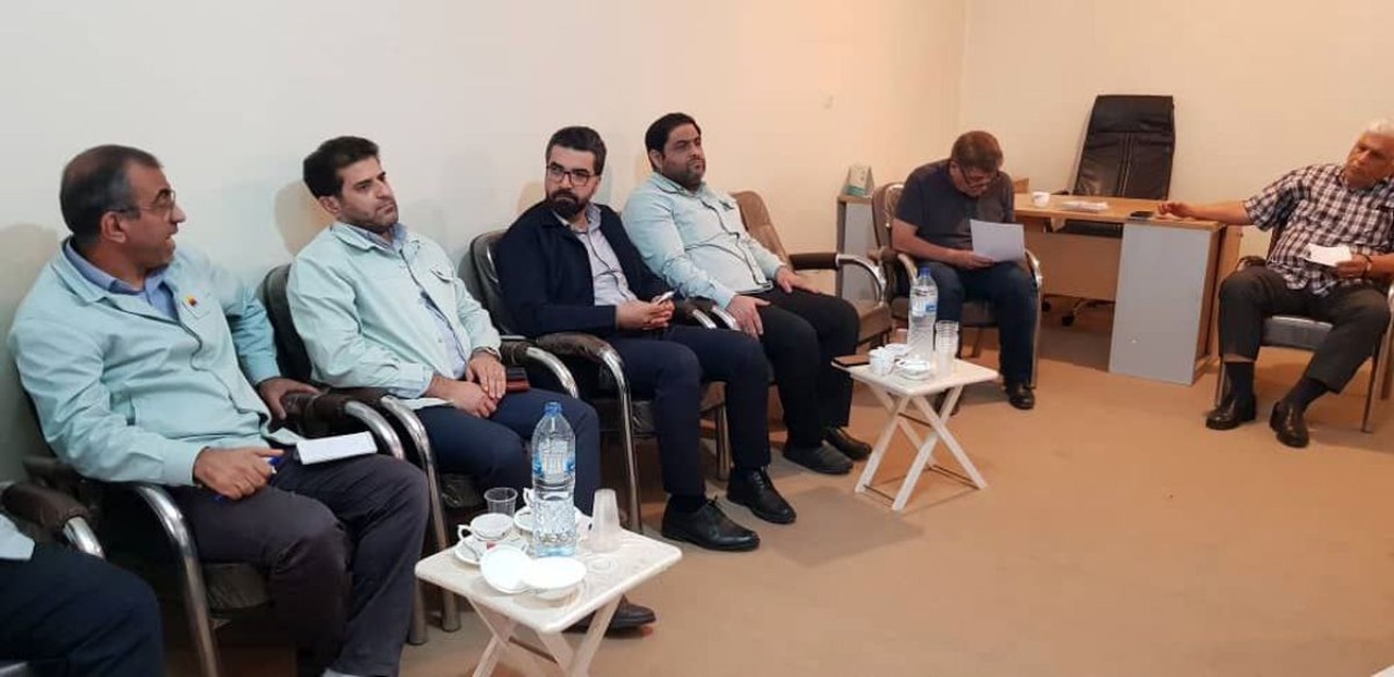 دیدار صمیمانه معاون منابع انسانی و امور اجتماعی با اعضای هیات مدیره کانون بازنشستگان شرکت فولاد خوزستان دیدار صمیمانه معاون منابع انسانی و امور اجتماعی با اعضای هیات مدیره کانون بازنشستگان شرکت فولاد خوزستان